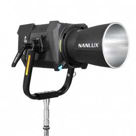 Preview: NANLUX Evoke 1200B ST-KIT Bi-Color, Studio-Scheinwerfer Kit Evoke 1200B, inkl. Transportkoffer (Trolley)