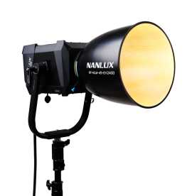 NANLUX Evoke 2400B ST-Kit Bi-Color LED COB Studio-Scheinwerfer 2700K - 6500K, Trolley Case Kit