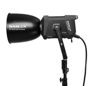 NANLUX Evoke 2400B ST-Kit Bi-Color LED COB Studio-Scheinwerfer 2700K - 6500K, Trolley Case Kit
