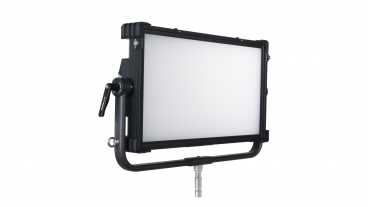 NANLUX Dyno 650C, Multifunktions Flächenleuchte RGBWW LED 650W / 2700K - 20000K, 2.649 Lux @ 3m
