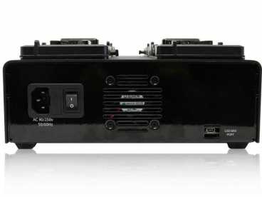 V-Mount Core SWX FLEET-Q4US 4-Kanal (2x2) SIMULTAN Schnelllader mit Touchscreen LCD