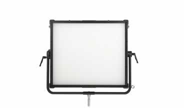 NANLUX Dyno 1200C, Flächenleuchte RGBWW LED, 2.700 K - 20.000 K, 5.596 Lux @ 3m (5.600 K)