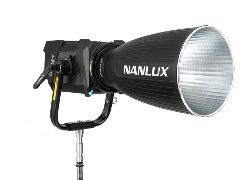 NANLUX Evoke 1200B ST-KIT Bi-Color, Studio-Scheinwerfer Kit Evoke 1200B, inkl. Transportkoffer (Trolley)
