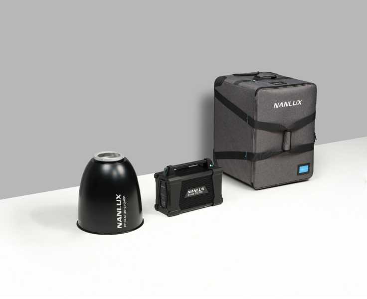 NANLUX Evoke 2400B ST-Kit Bi-Color LED COB Studio-Scheinwerfer 2700K - 6500K, Trolley Case Kit