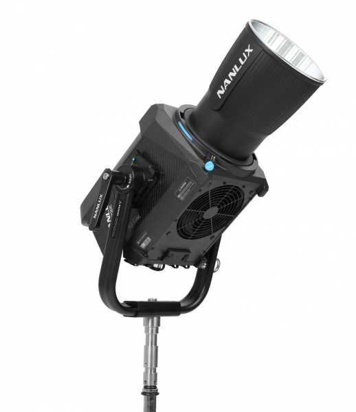 NANLUX Evoke 900C ST-KIT Full-Color
