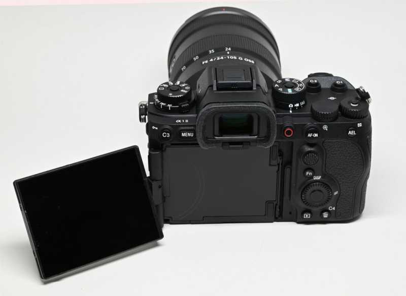 Sony Alpha 1 ll, 50,1 MP Exmor RS Vollformatsensor, 8K, High-Speed-Serienaufnahmen, KI-basierte Motiverkennung