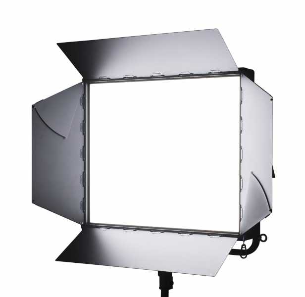 NANLUX Dyno 1200C, Flächenleuchte RGBWW LED, 2.700 K - 20.000 K, 5.596 Lux @ 3m (5.600 K)