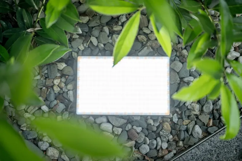 Newell RGB-W Rangha Max XL LED Leuchte, 24 W Leistung, vollständiger RGB-Farbraum, intergrierter Akku