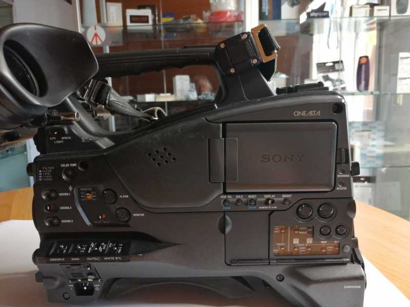 GEBRAUCHT - SONY PMW-500; HDVF-20A; ECM-680S; Windschutz; XDCAM HD 422 Schulter Kamera/Camcorder