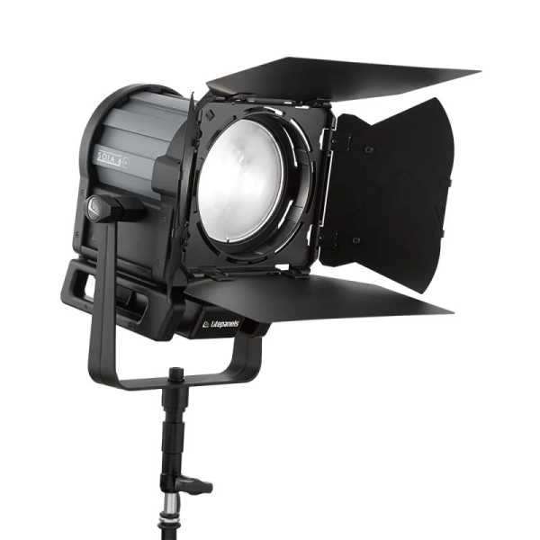 104 Watt LED Licht LitePanels SOLA 6+ Fresnel Tageslicht