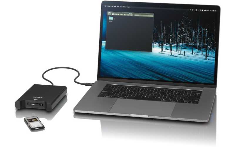 SBAC-T40 Lese-/Schreibgerät mit Thunderbolt 3-Schnittstelle für SxS-Speicherkarten